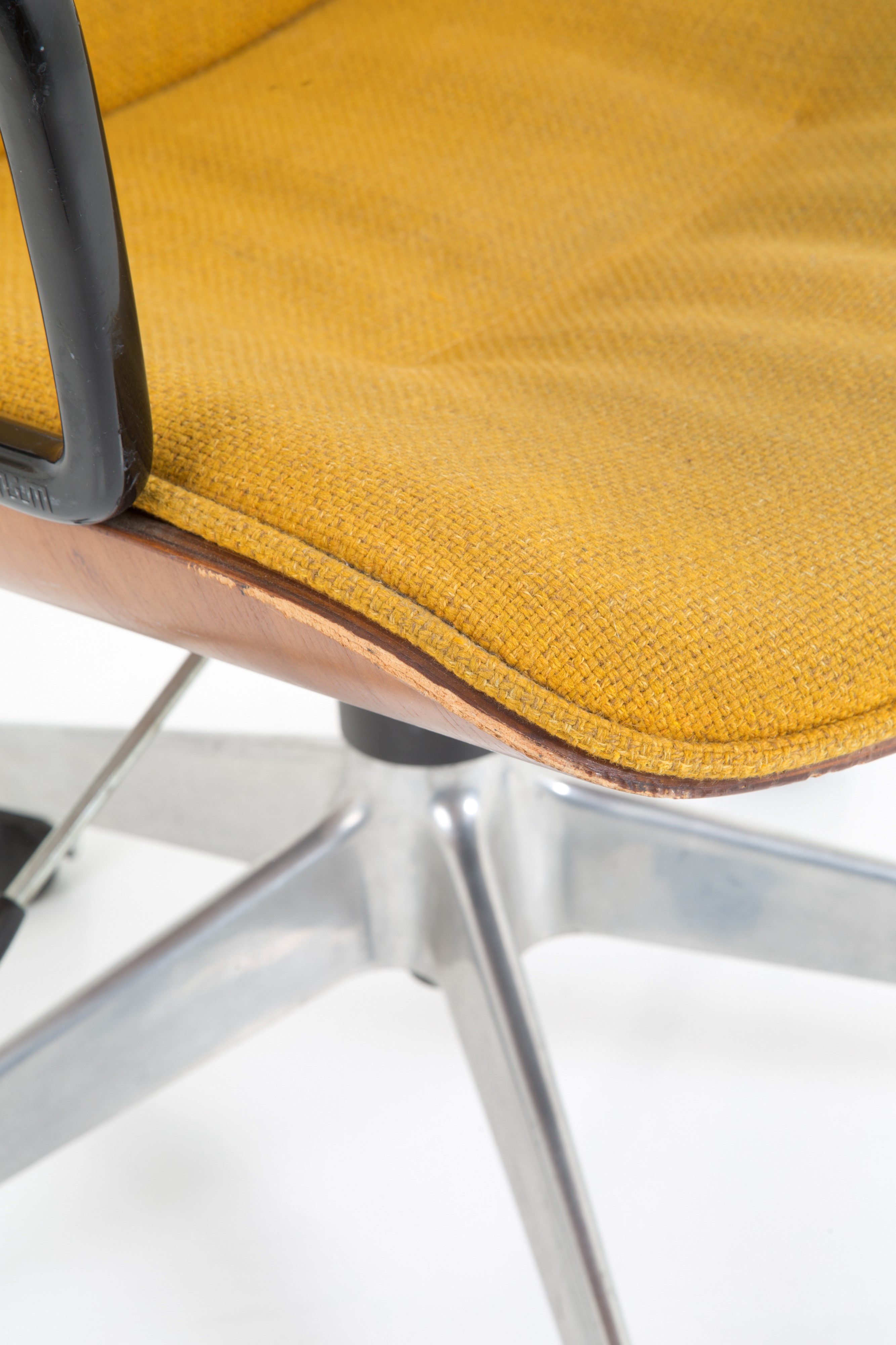 Sedia da ufficio. MIM