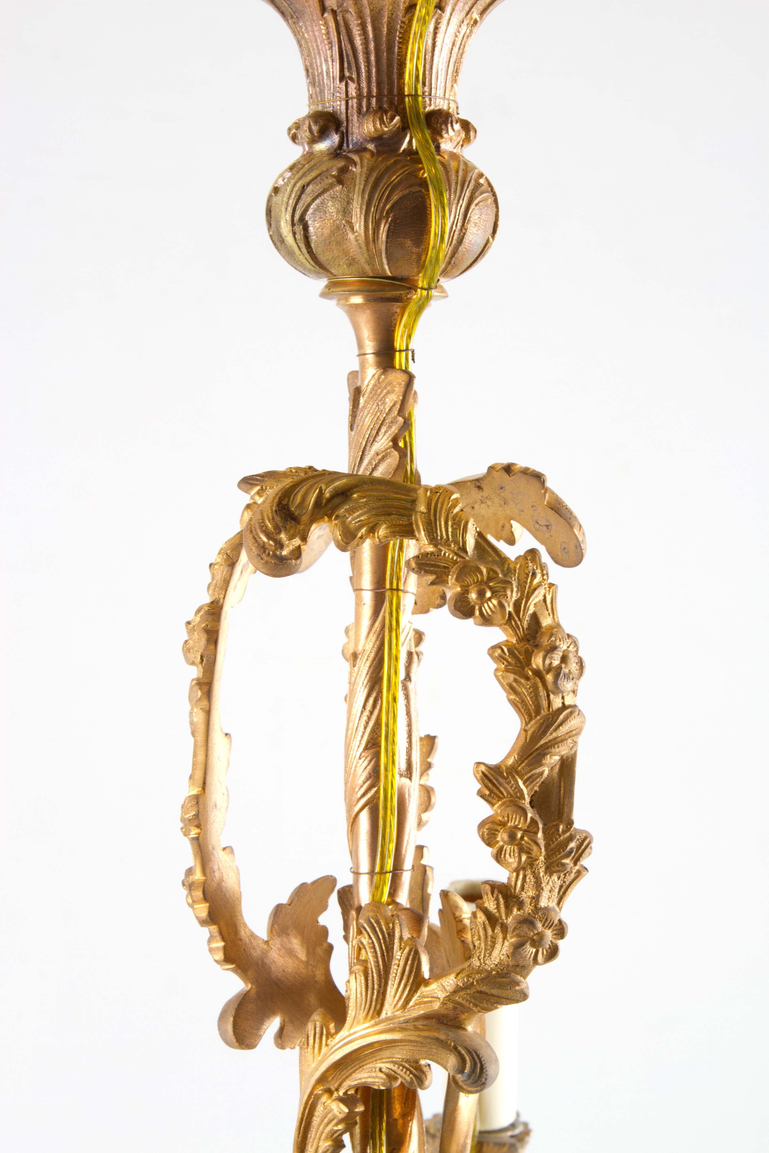 Lampadario in Bronzo Dorato