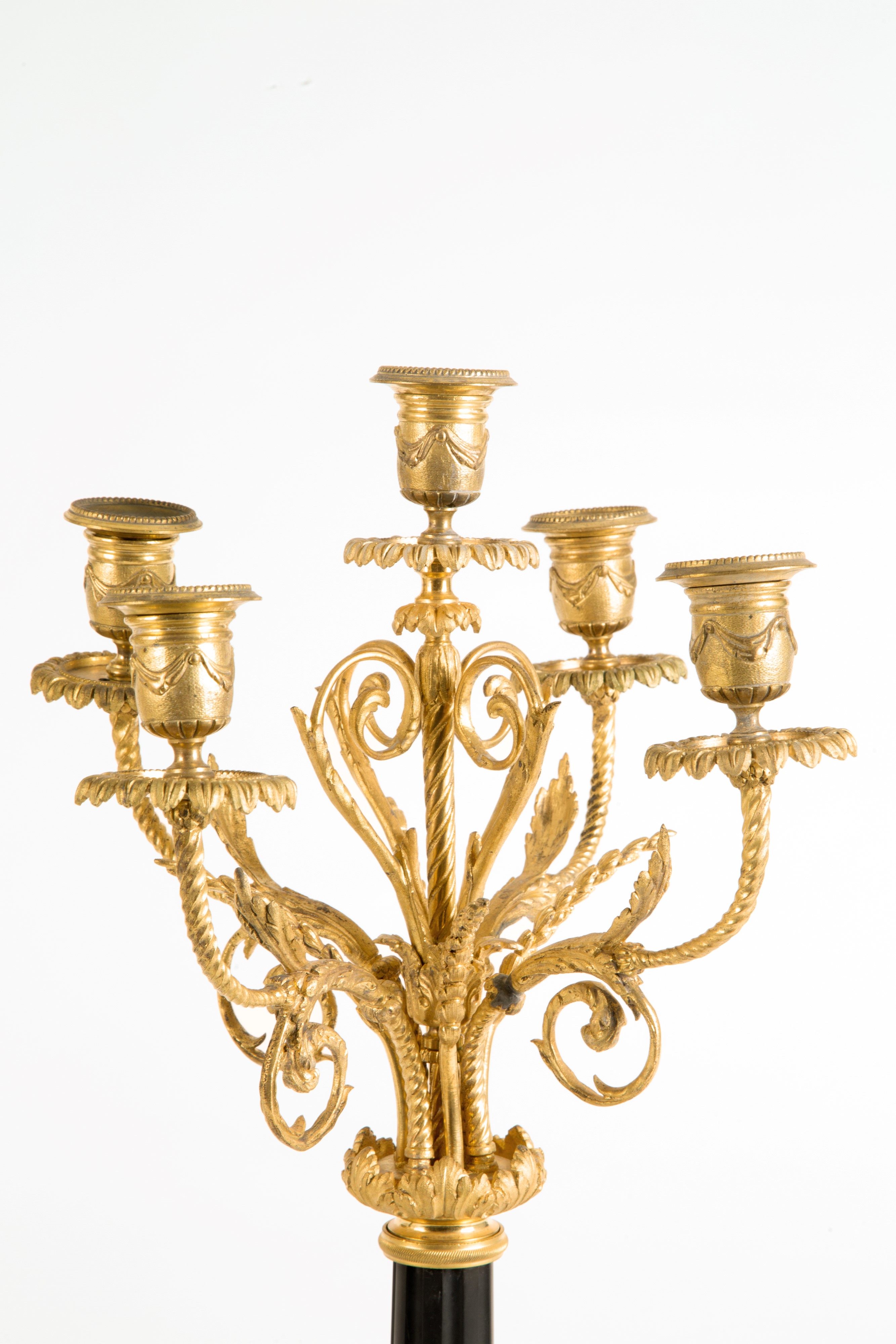 Coppia di Candelabri