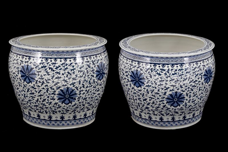 Coppia di grandi cachepot