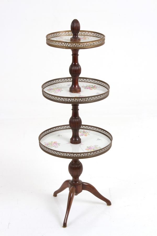 Etagere in legno