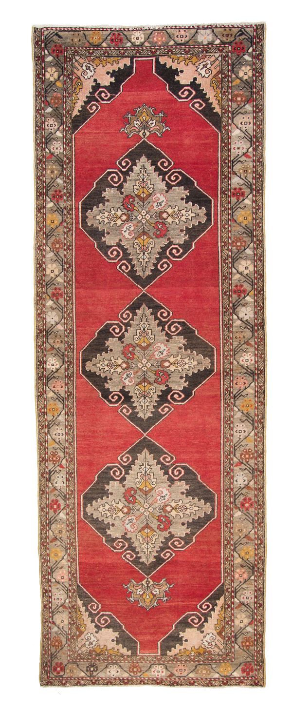 Kirsheir Carpet. Anatolia