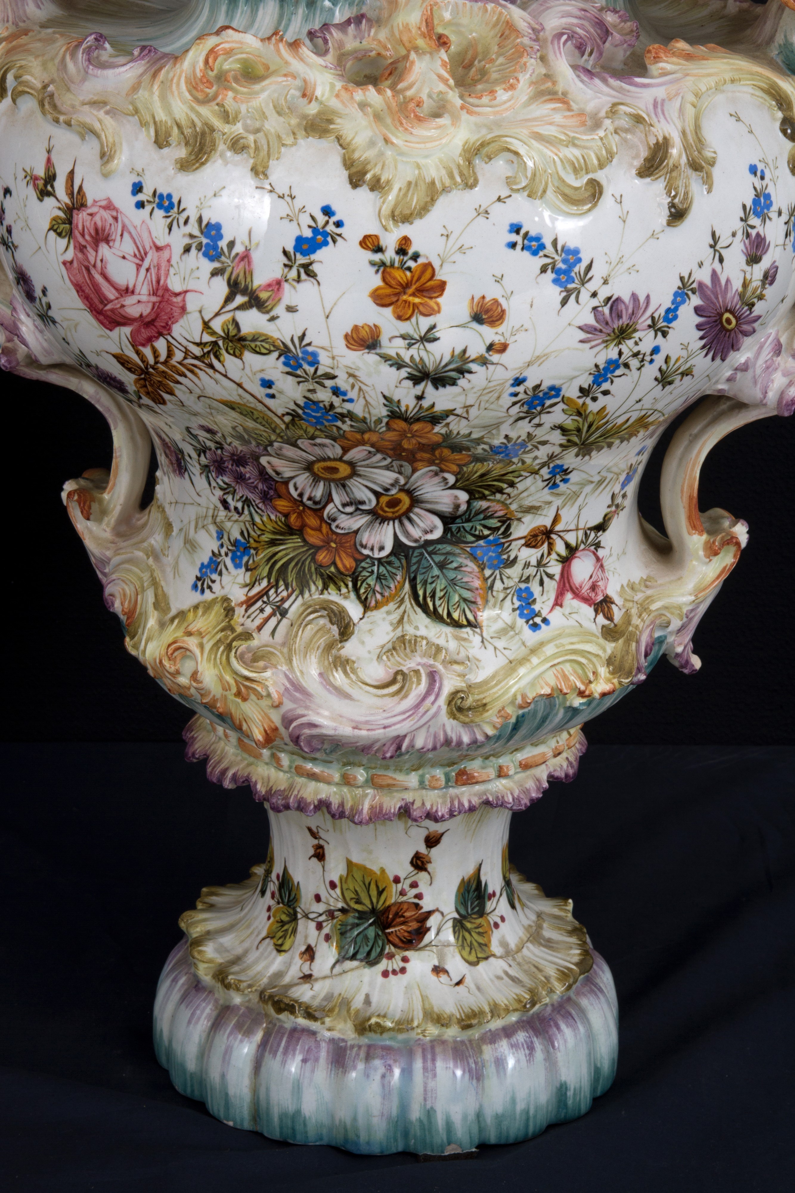 Coppia di Vasi in Ceramica