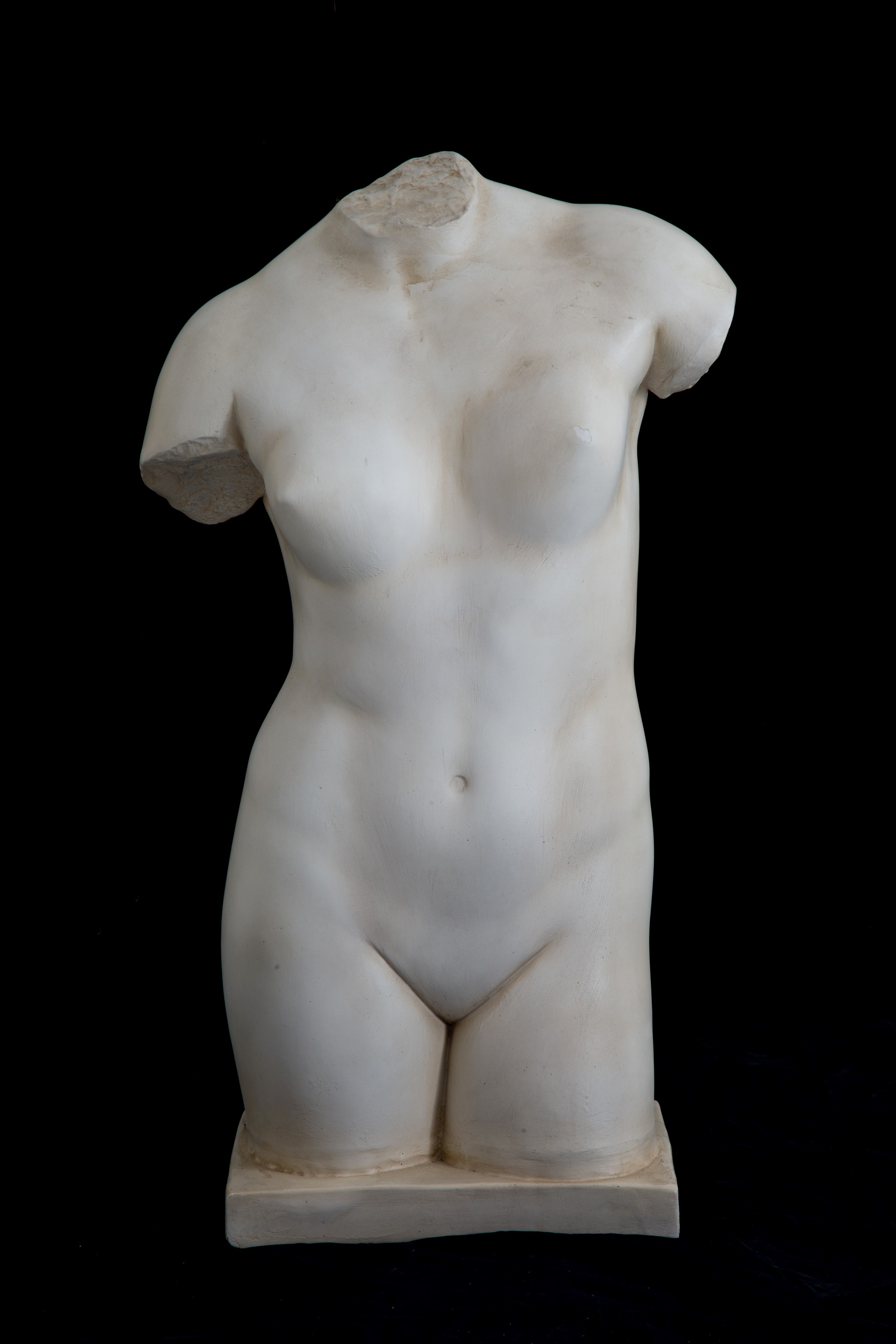 Scultura in gesso "BUSTO FEMMINILE"