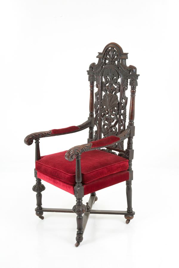 Small throne
