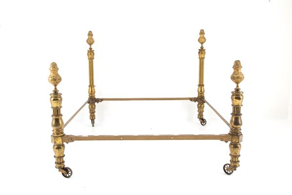 Letto in bronzo