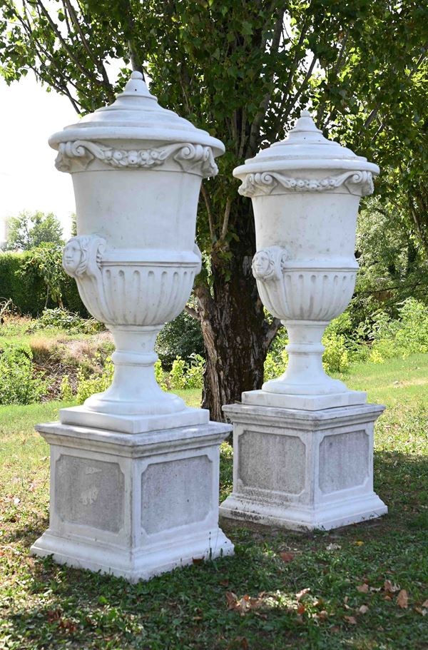 Pair of vases