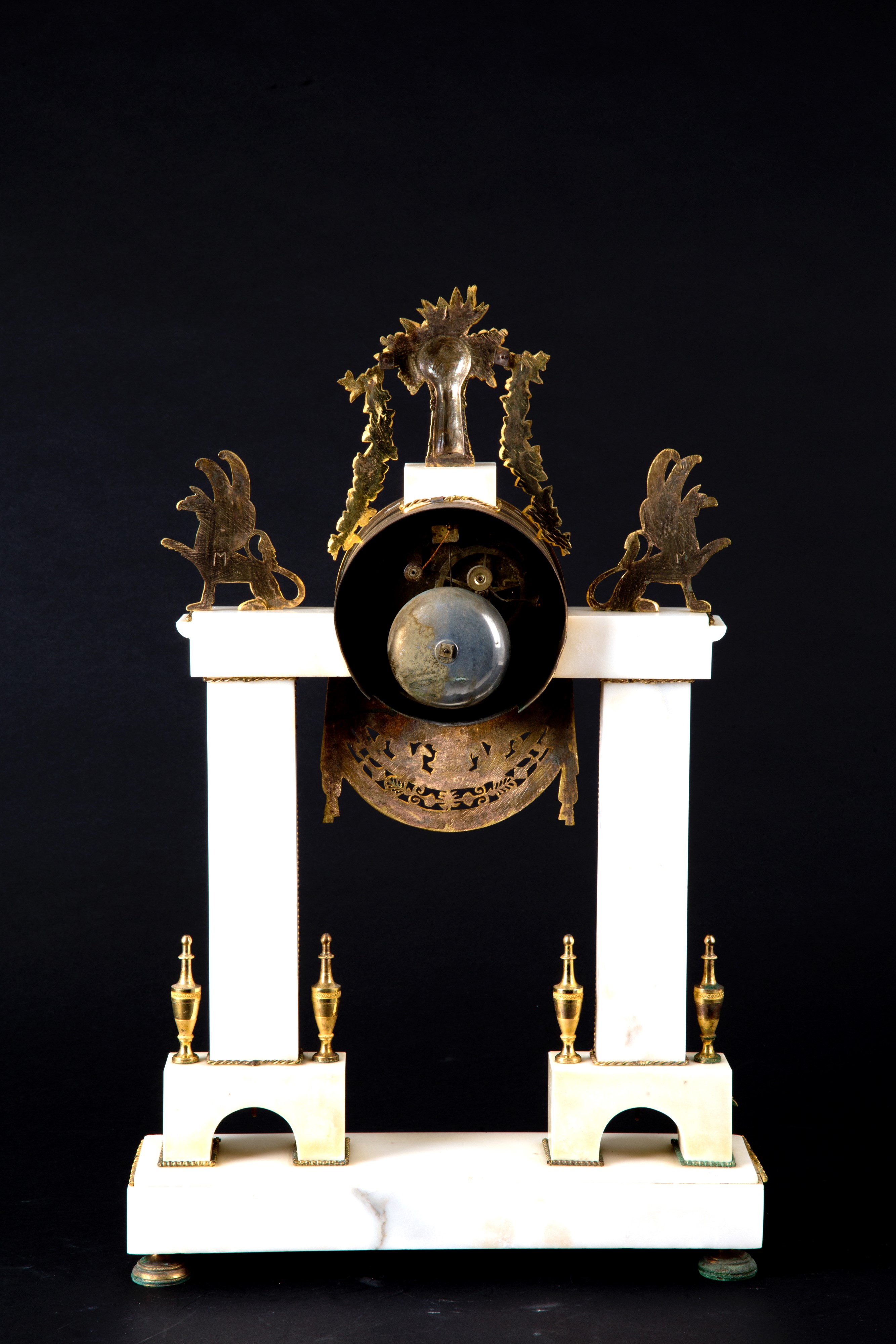 Orologio da tavolo in marmo e bronzo