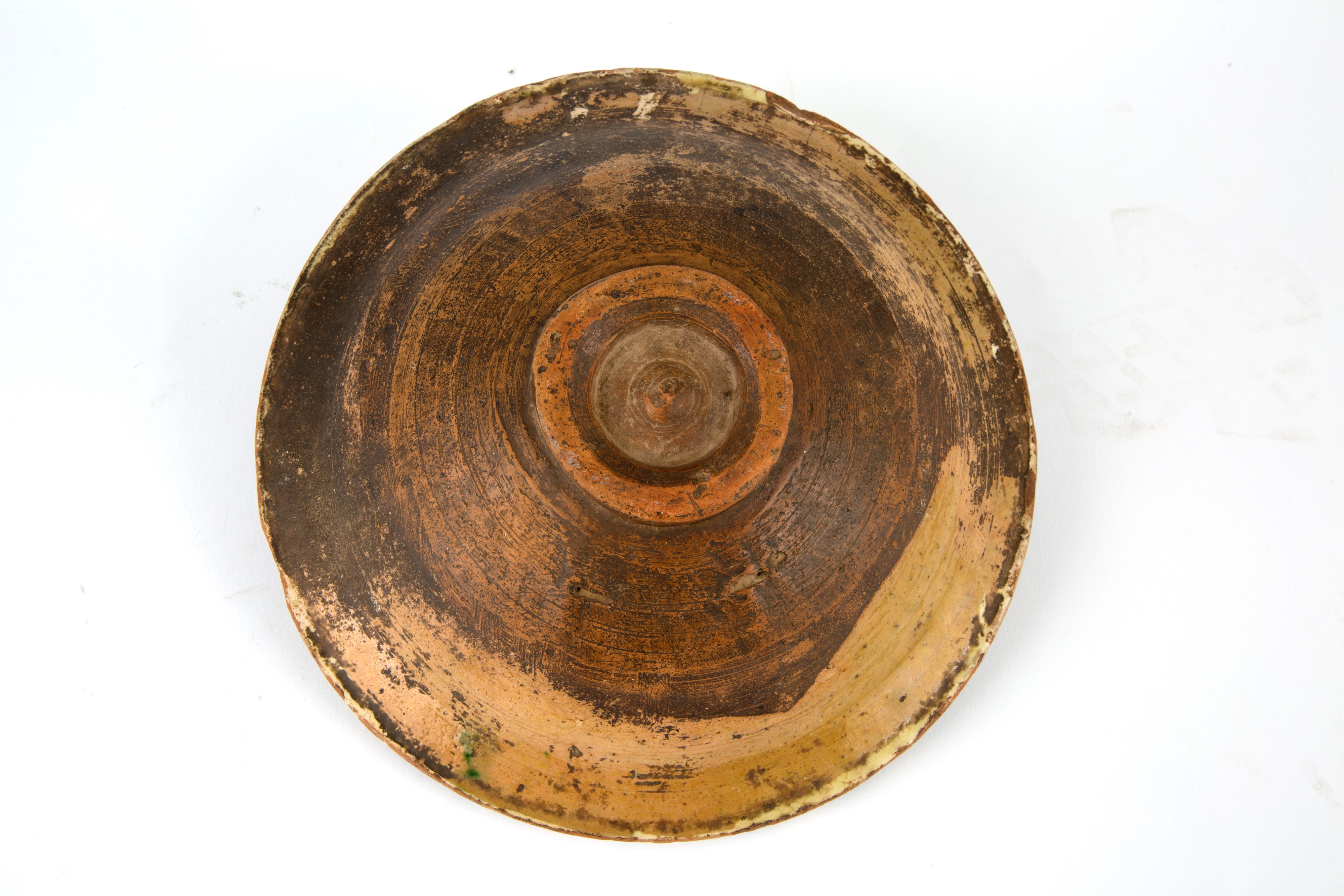 Ciotola in ceramica. Periodo Tang