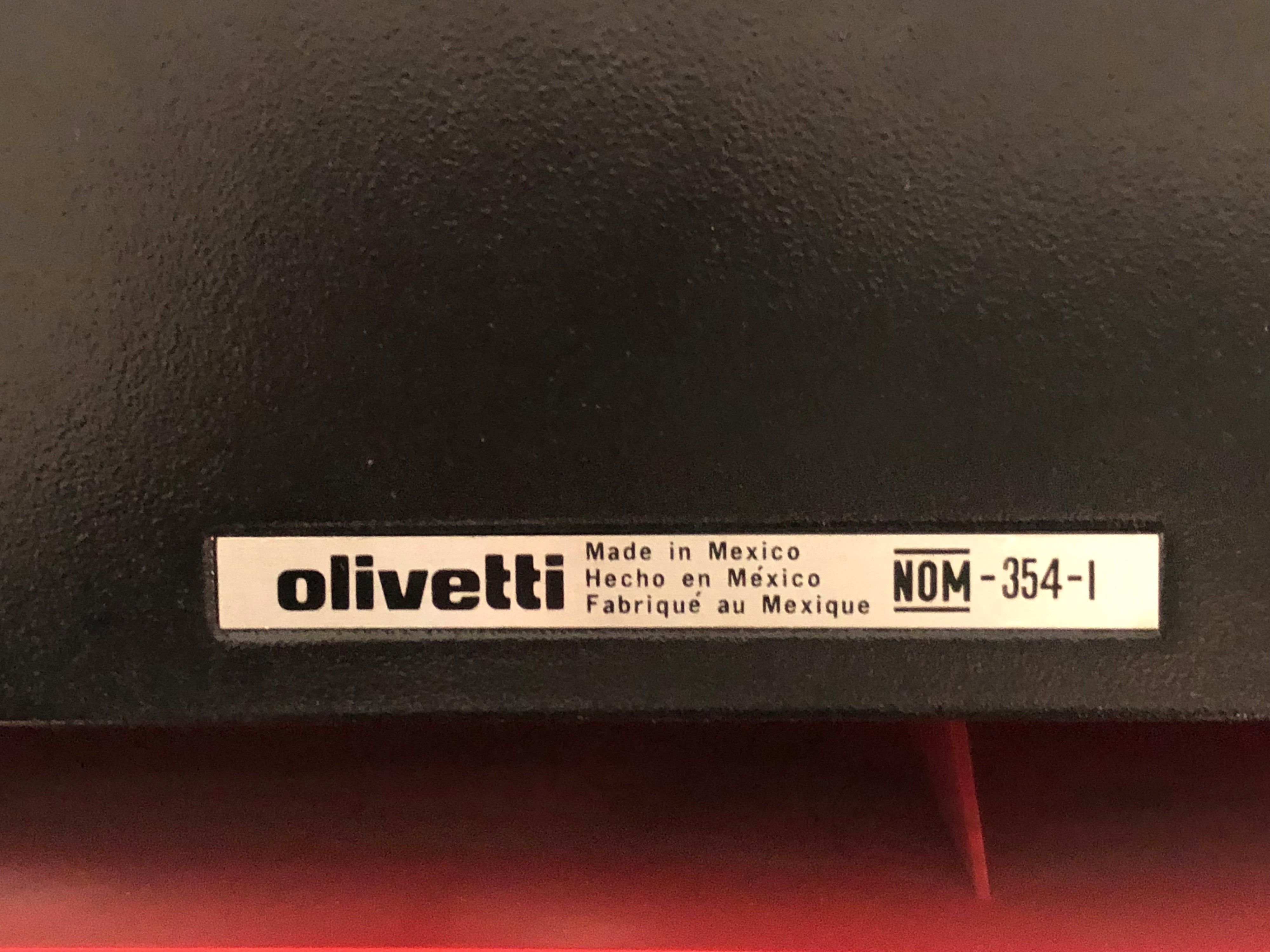 Macchina da Scrivere Olivetti College