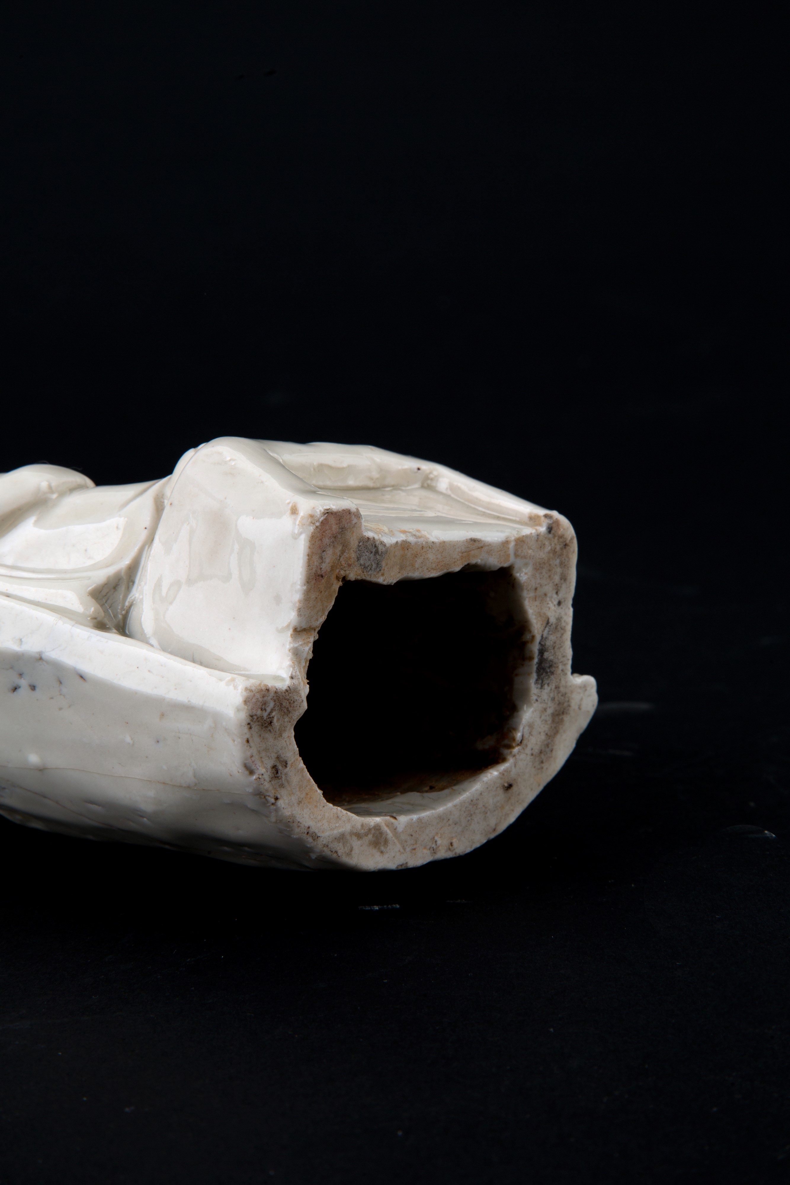 Statuetta in porcellana "DIGNITARIO"