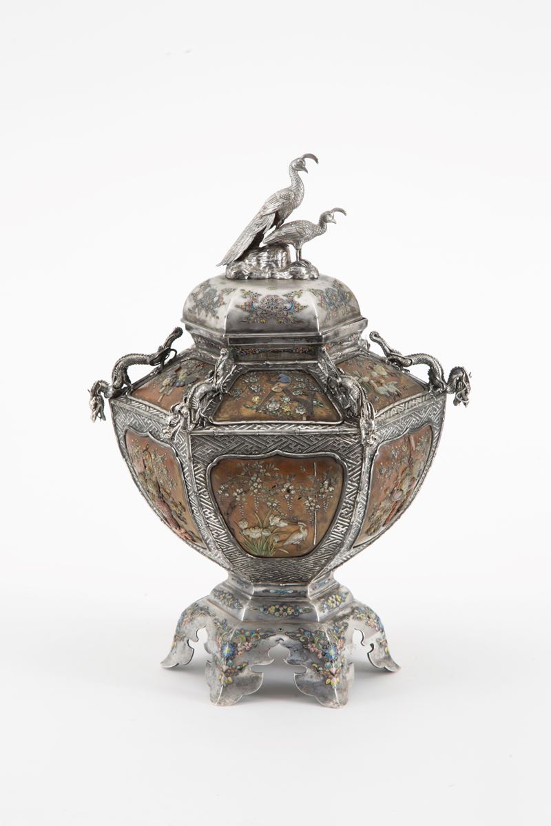 Vaso shibayama in argento