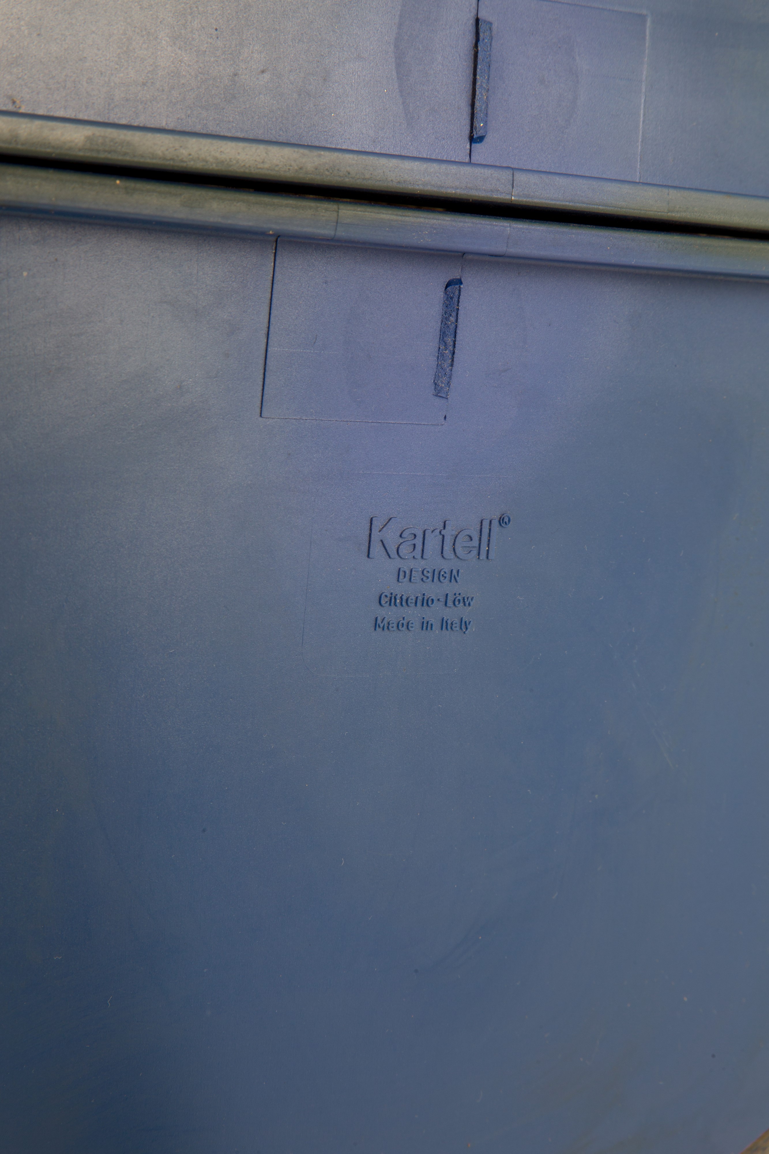 Antonio Citterio, Glen Olivier Loew - Tavolino Pieghevole Leopoldo per Kartell