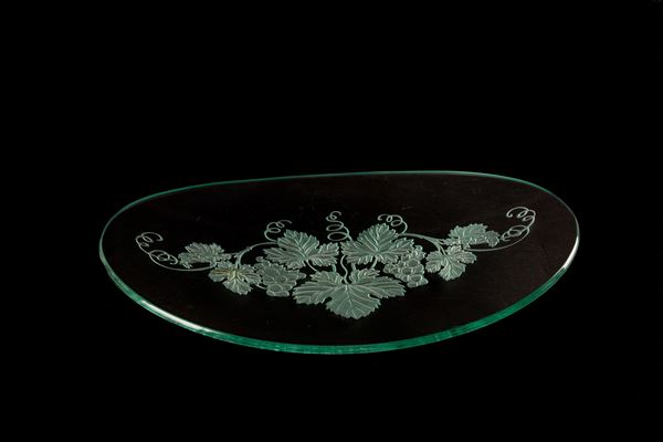 Oval glass plate