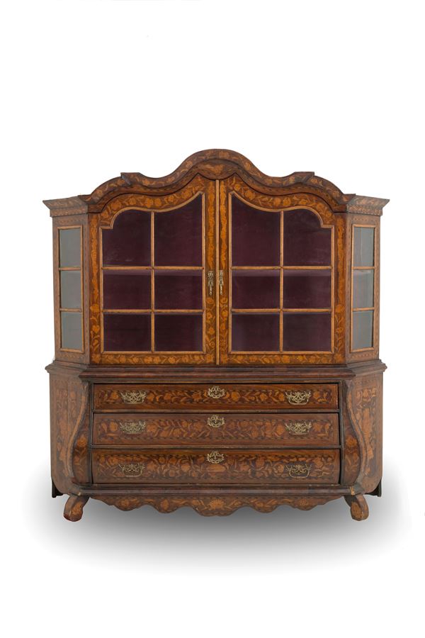 Display cabinet