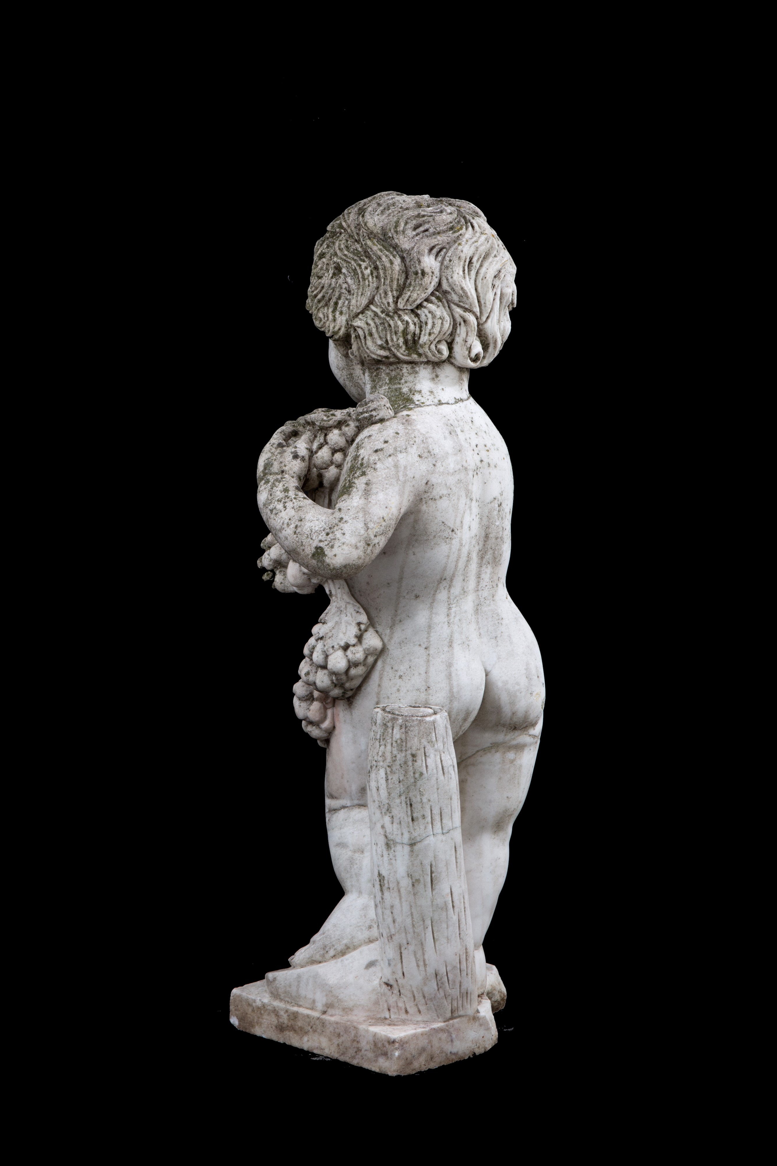 Scultura "putto con Grappoli D'uva"
