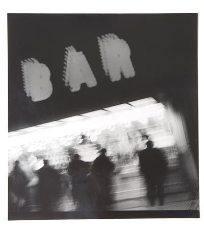 "gente al Bar, 2001"