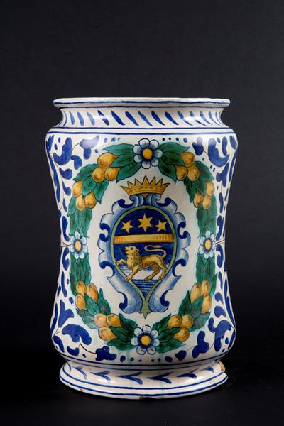 Albarello in Maiolica