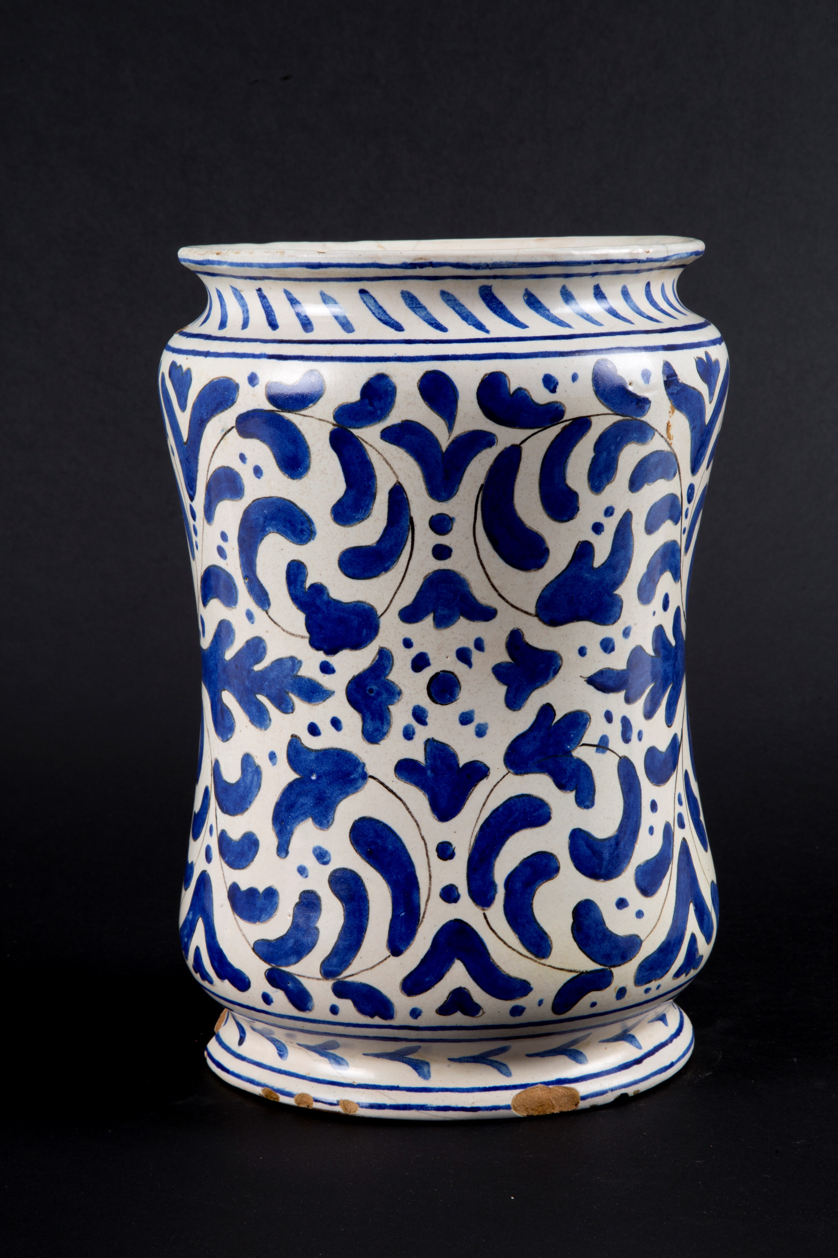 Albarello in Maiolica