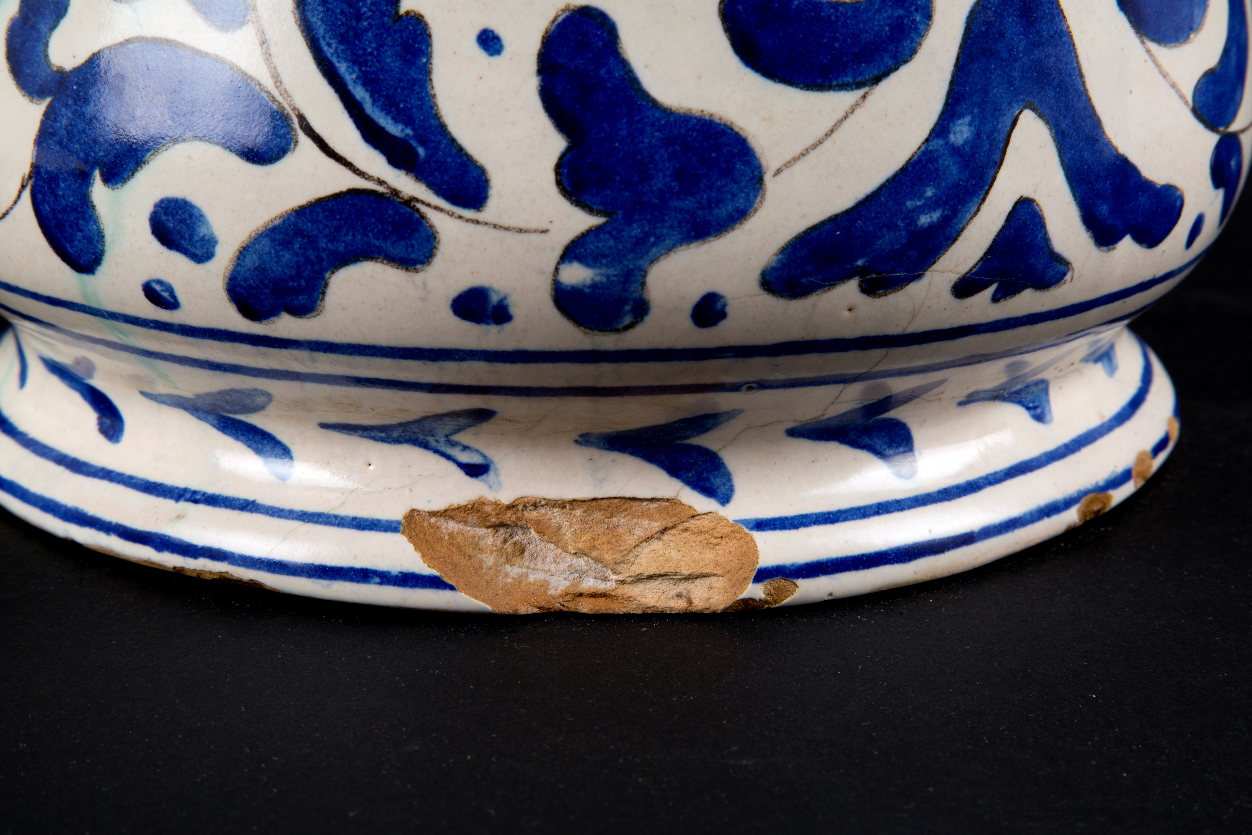 Albarello in Maiolica