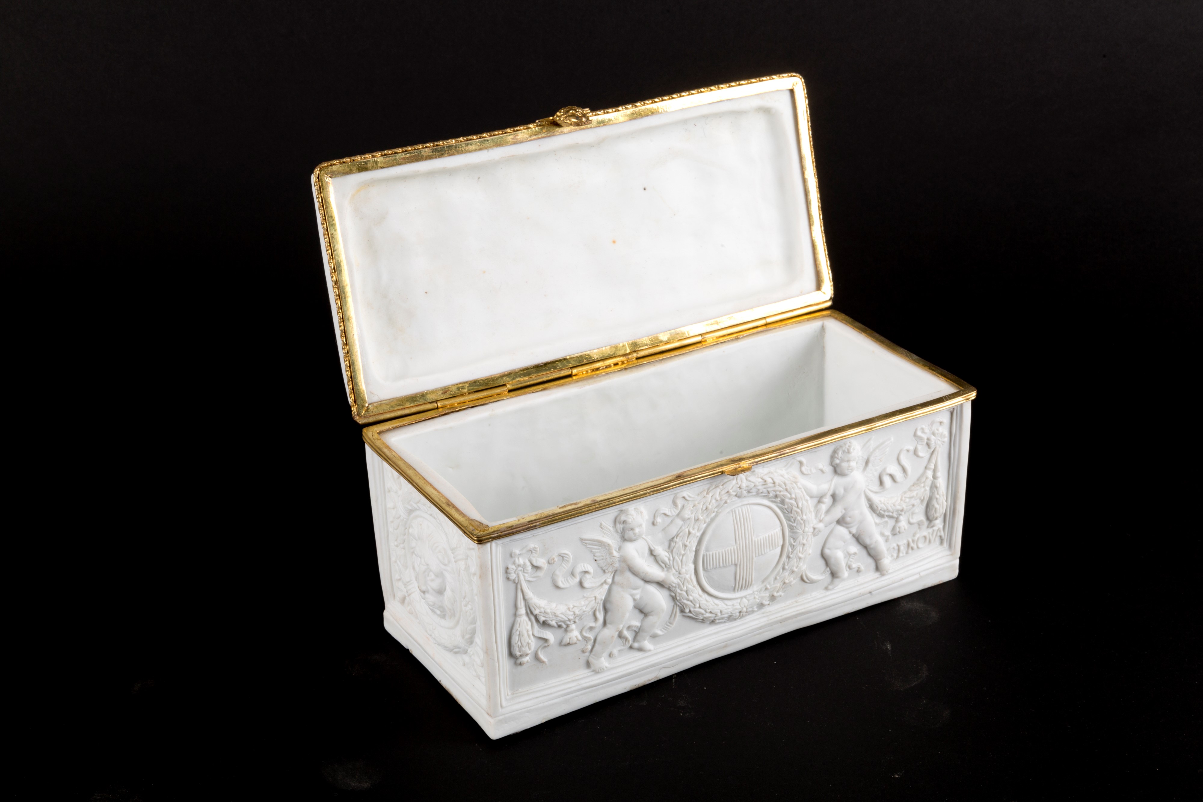 Cofanetto in biscuit