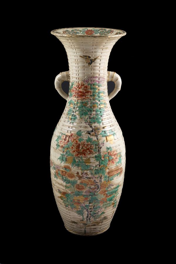 Satsuma vase