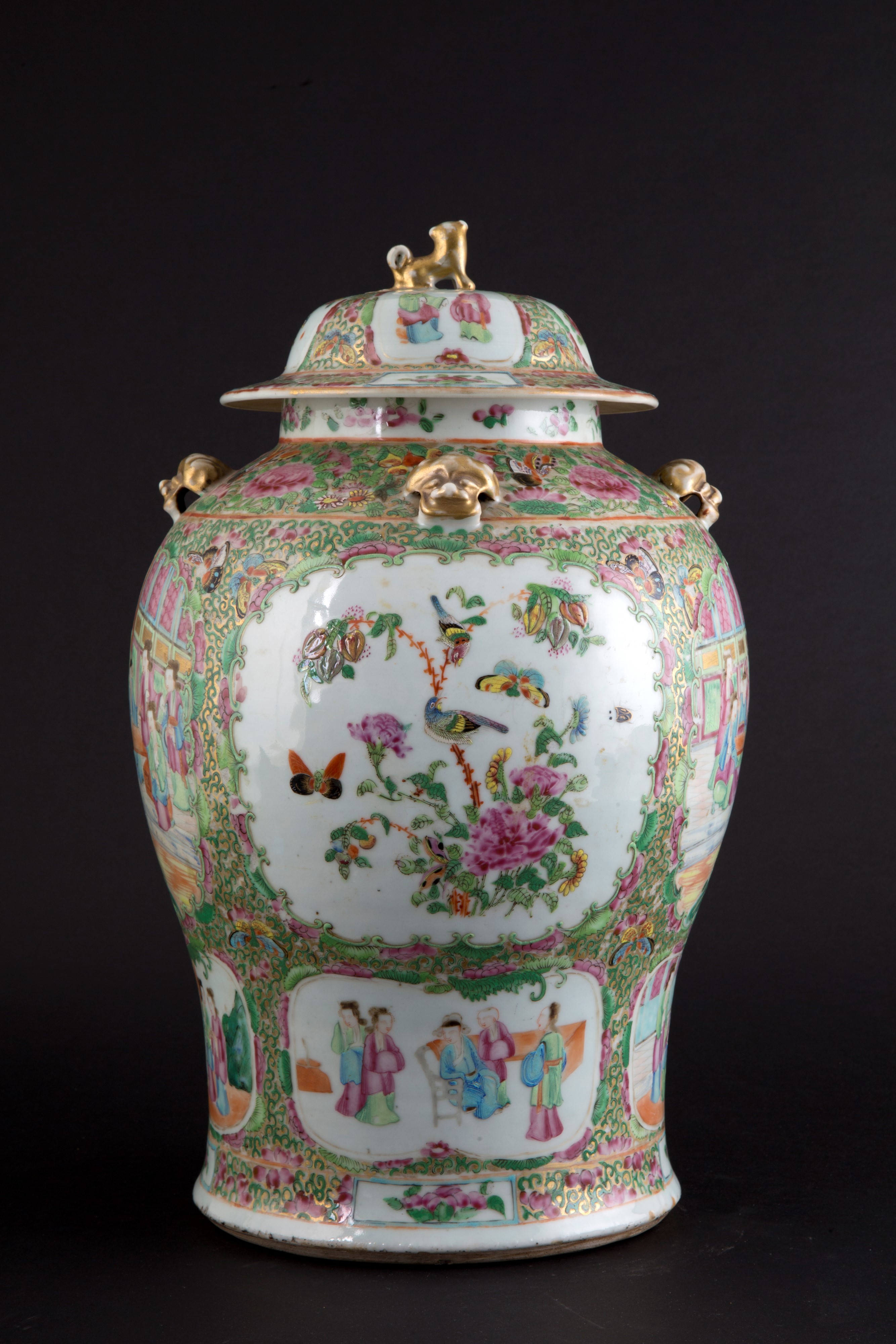 Potiche in porcellana