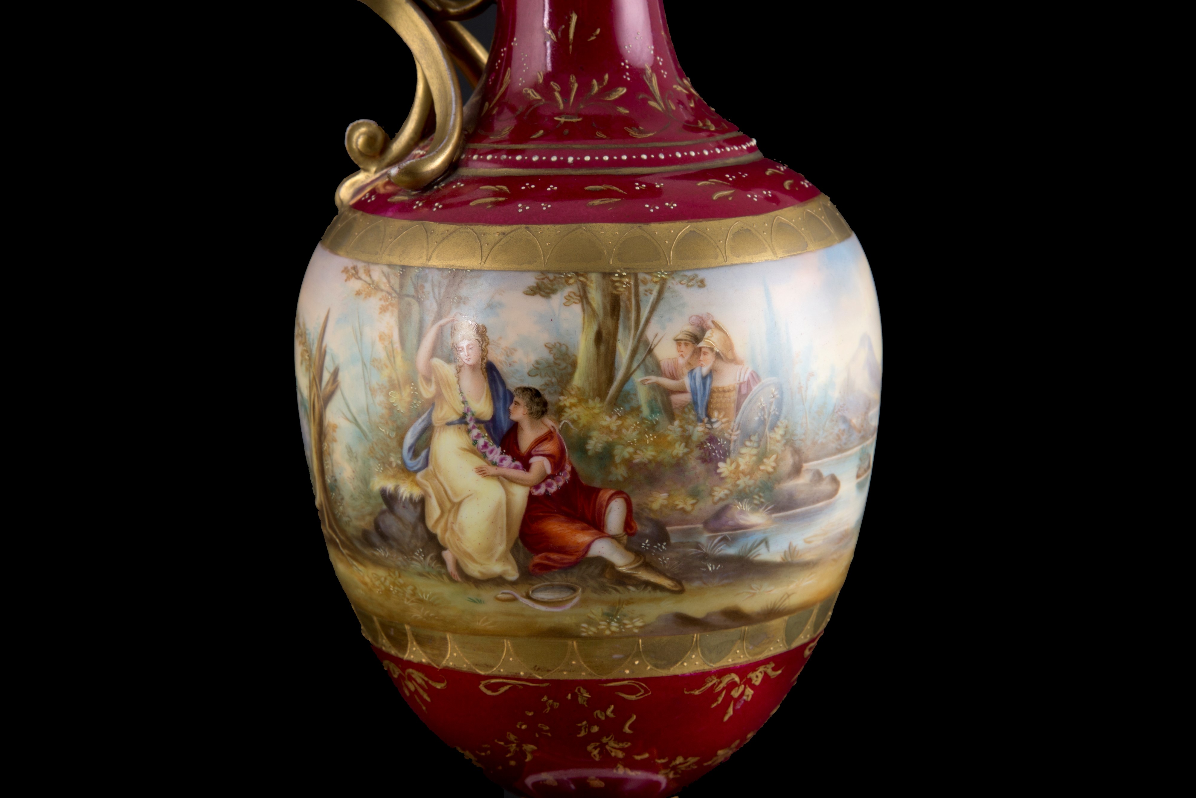 Vaso Ad Anfora. Vienna