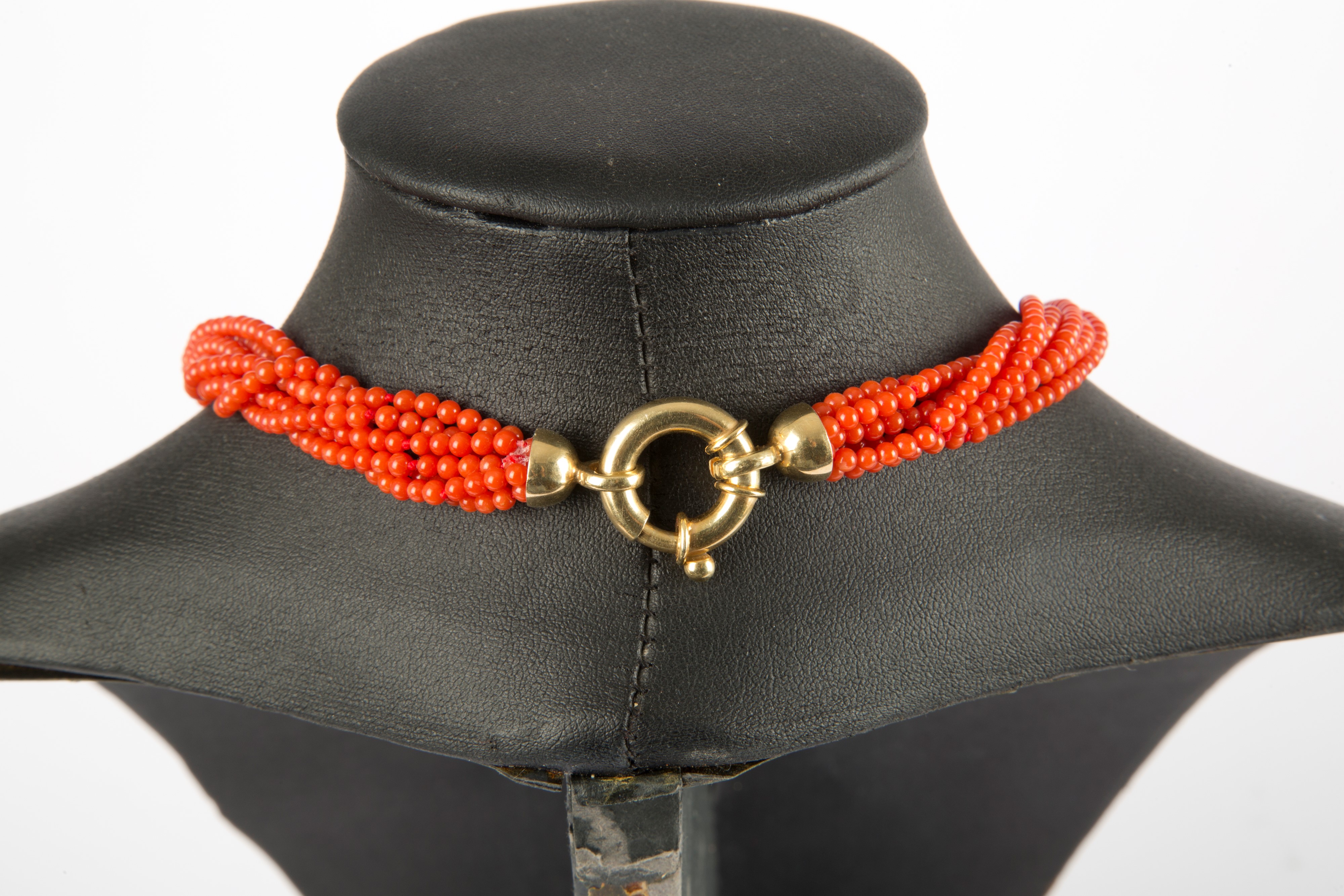Collana e bracciale in corallo rosso