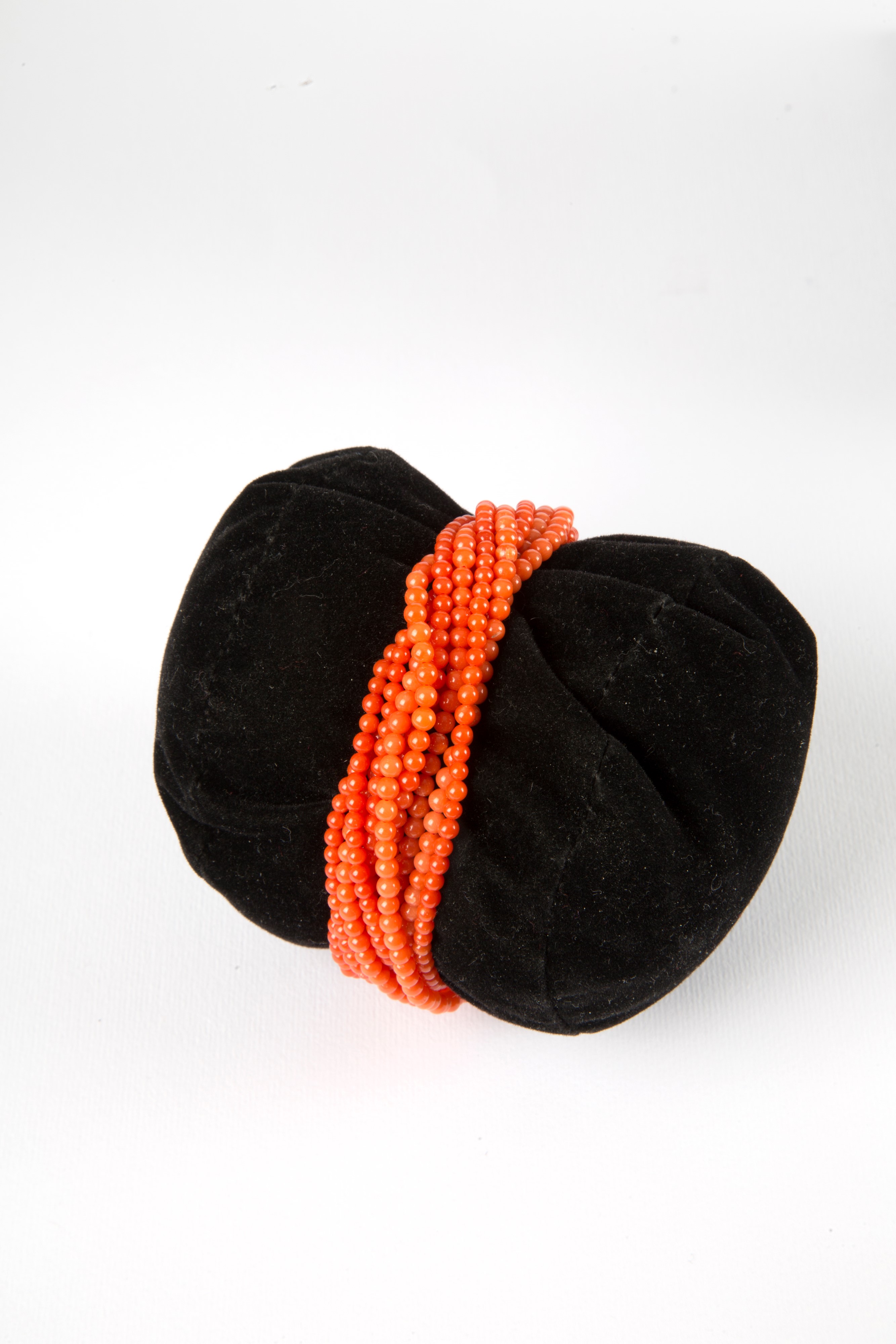 Collana e bracciale in corallo rosso