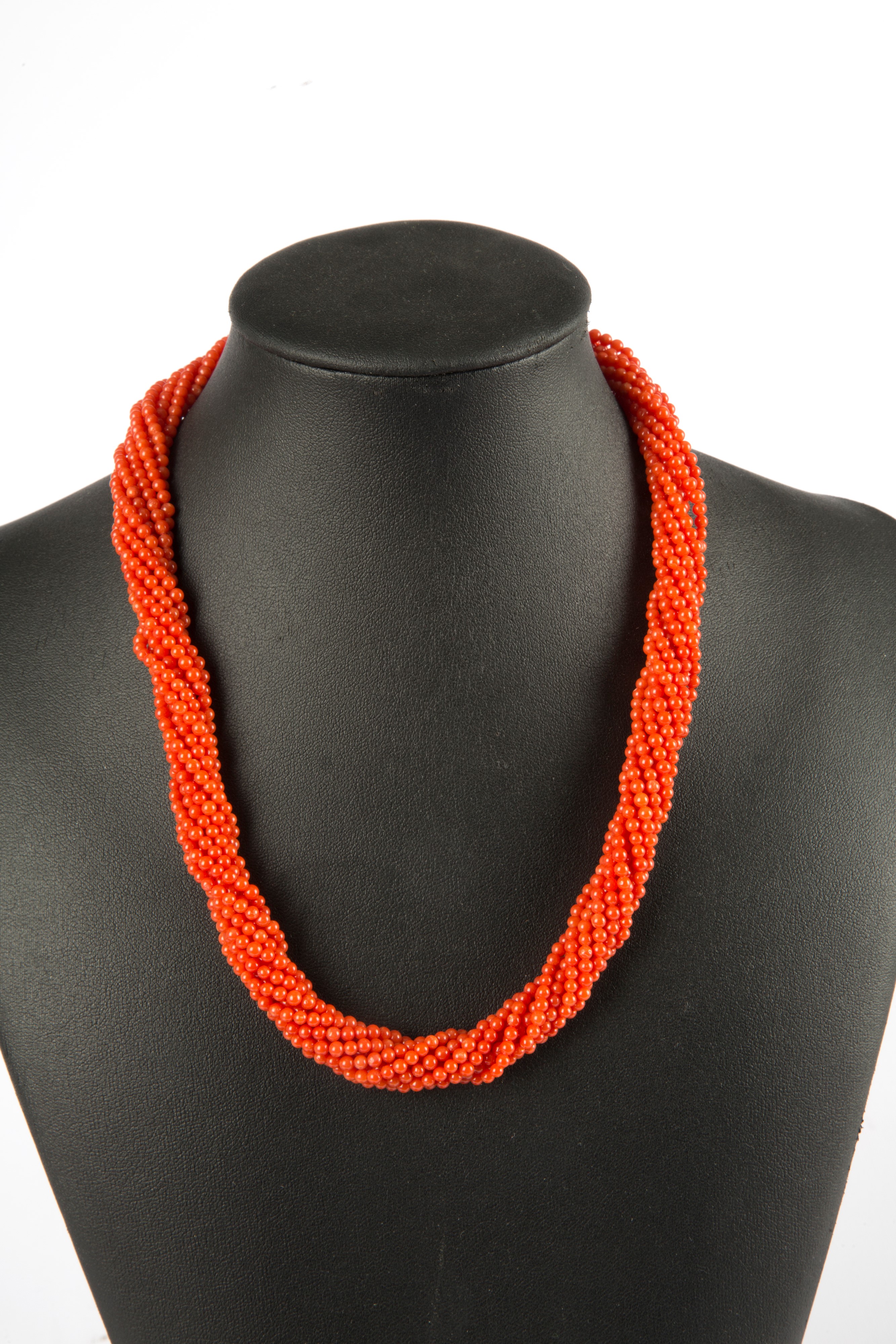 Collana e bracciale in corallo rosso