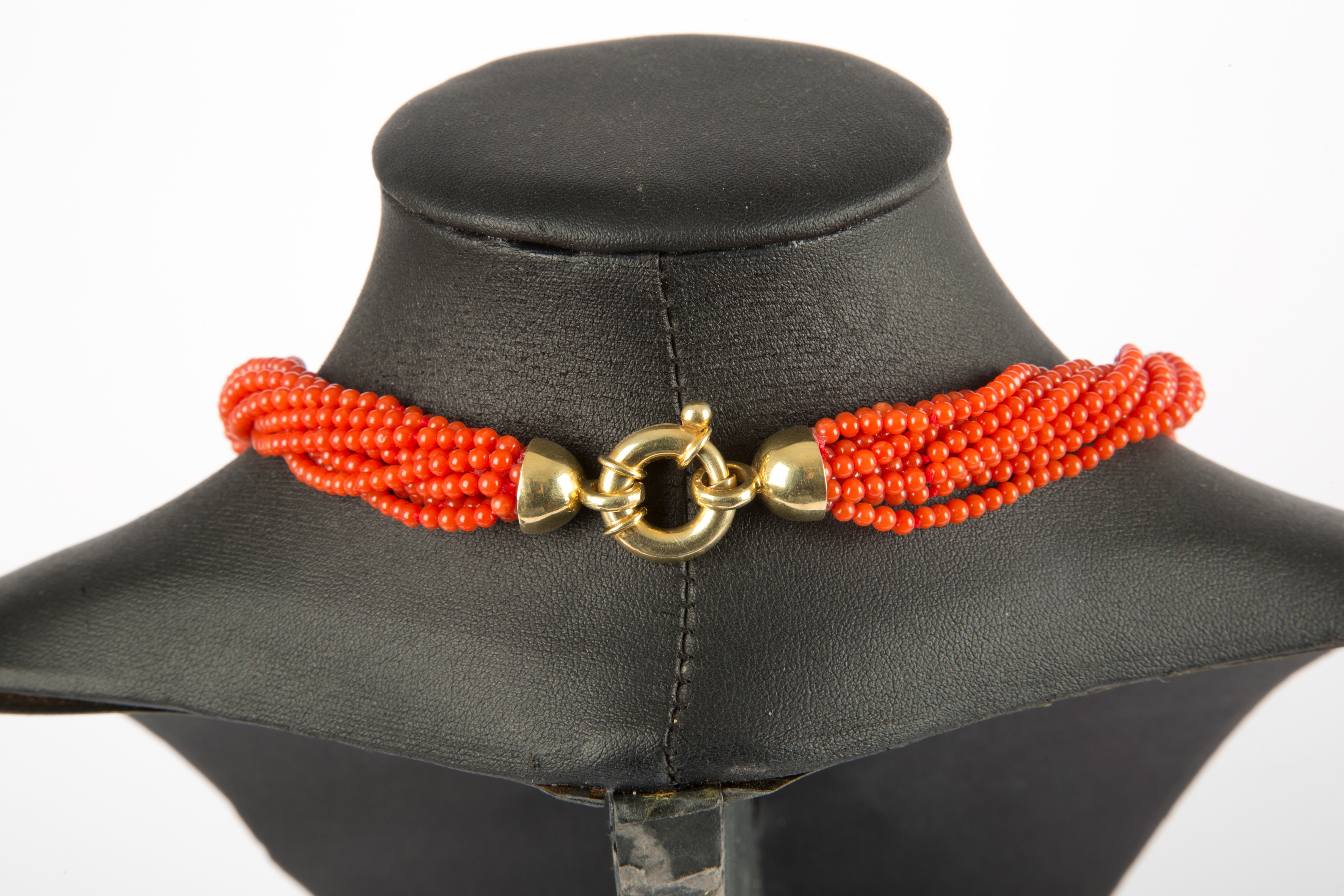 Collana e bracciale in corallo rosso