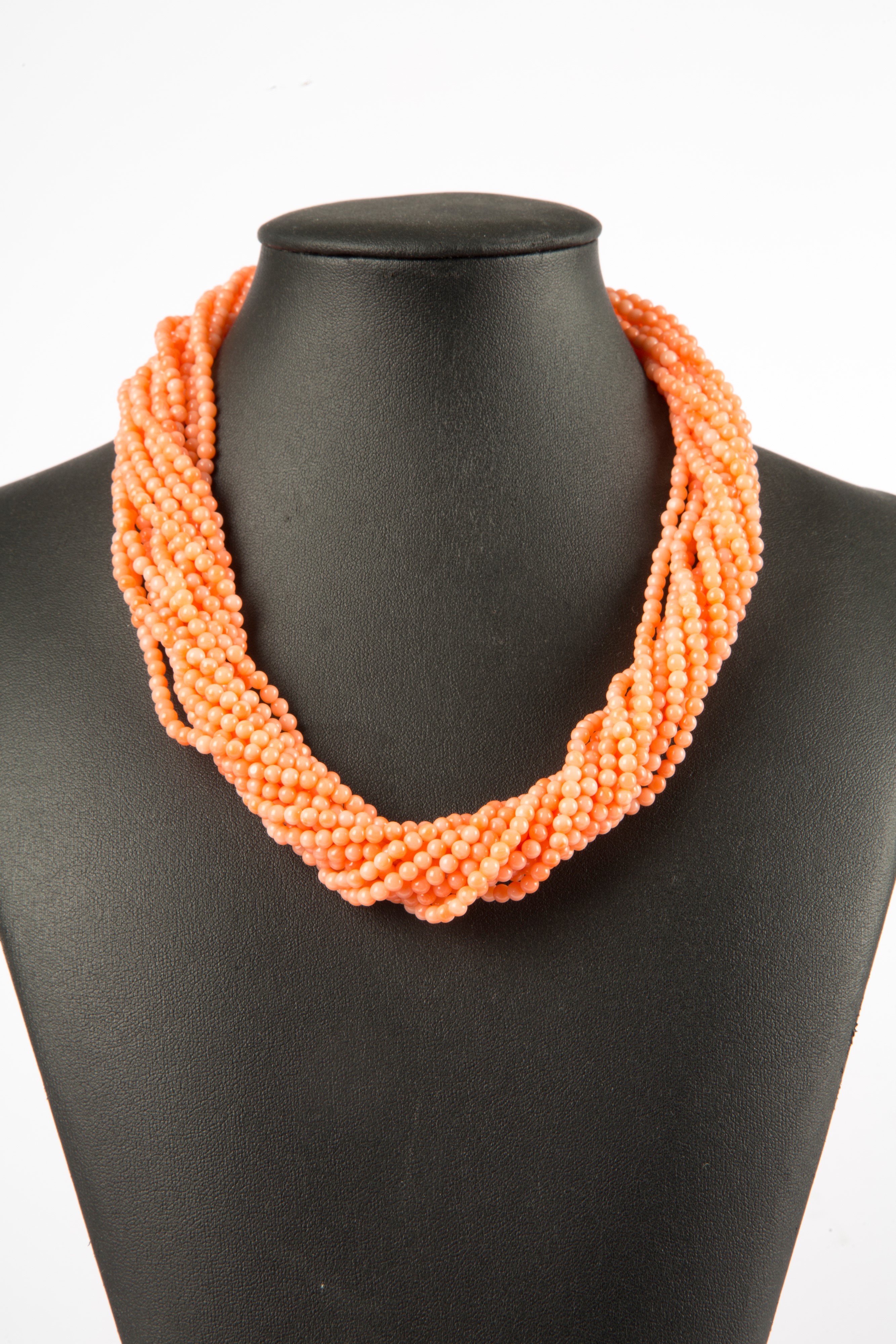 Collana in corallo rosa