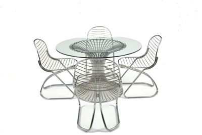 Tavolo Mod. Tulip con Quattro Sedie Mod. Margot