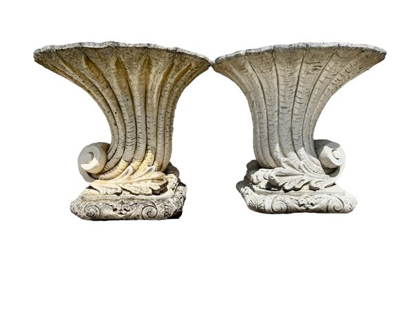 Pair of vases