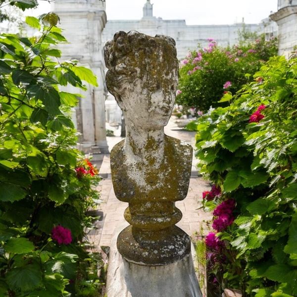 Sculpture "BUST OF LADY"