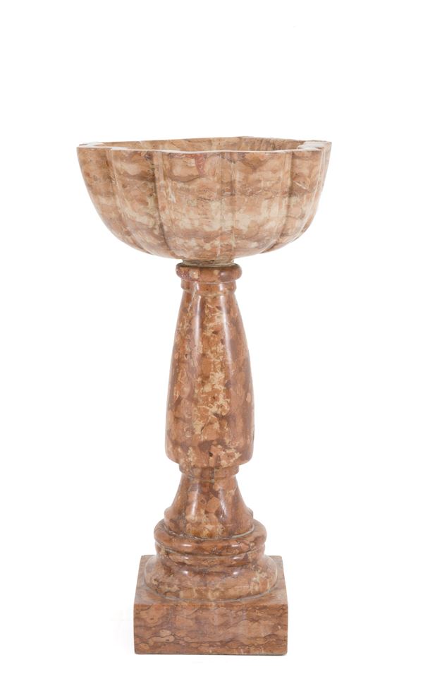 Tub with marble column