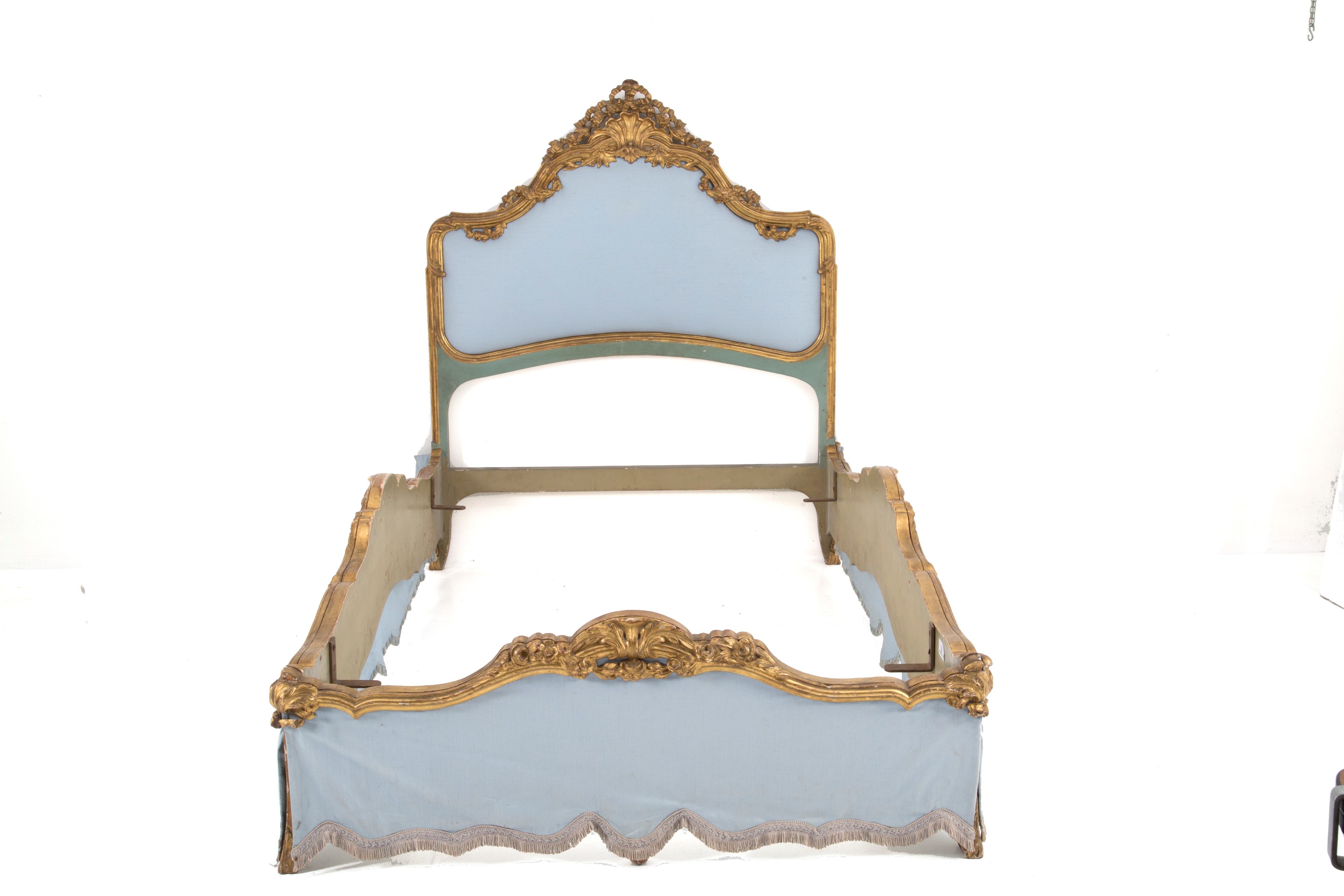 Letto in Legno Dorato