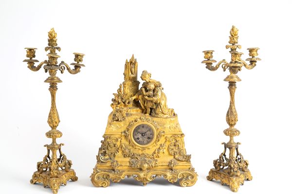 Triptych in chiseled and gilded bronze