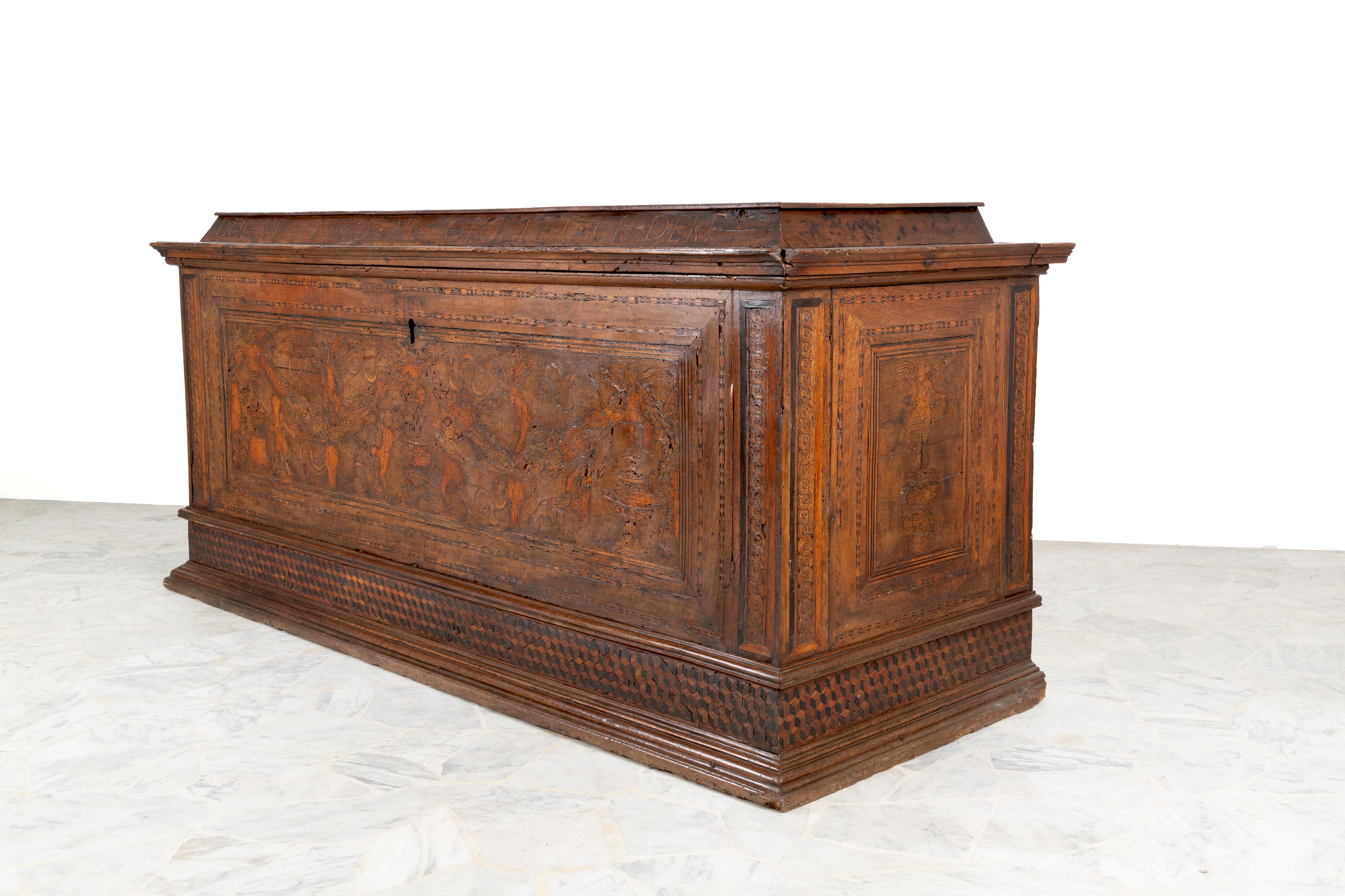 Grande cassone nuziale