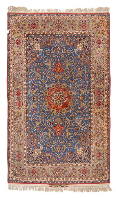 Tappeto Isfhan, Persia, firmato Daehgani, lana e seta, ca. Inizi XX secolo