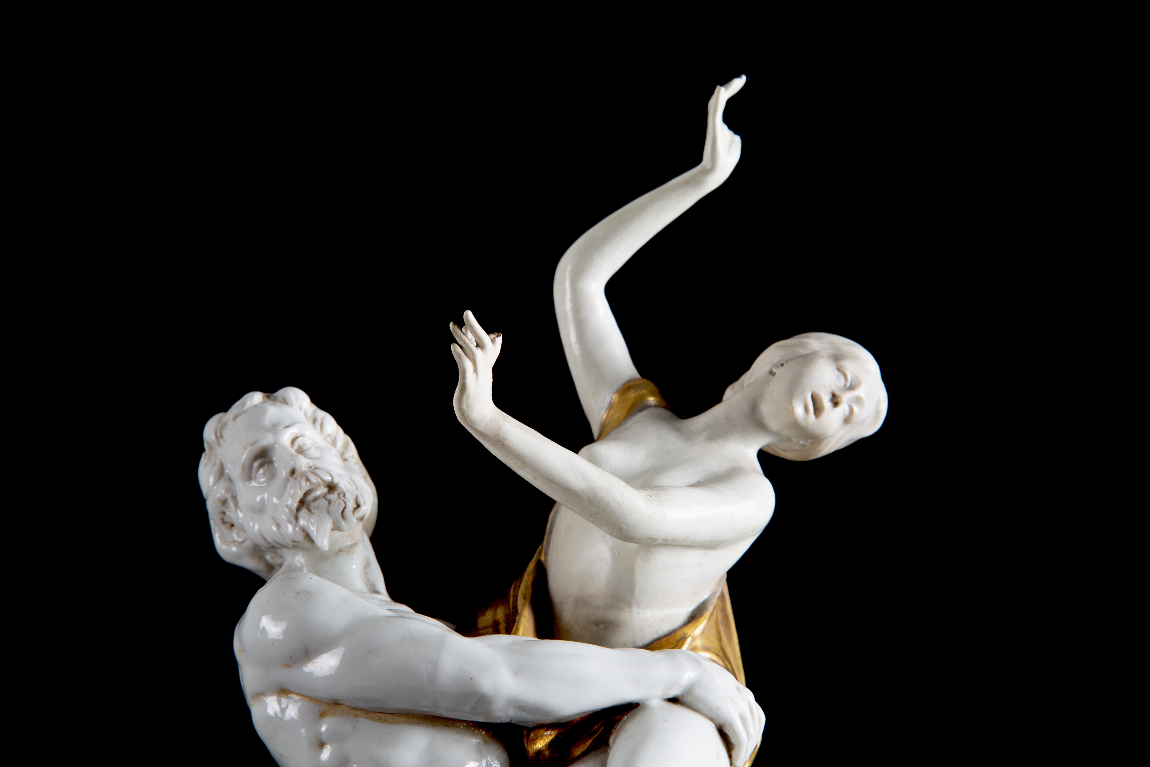 Cozzi, Scultura in porcellana 'Ratto di Proserpina'