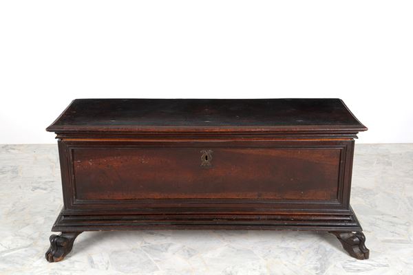 Cassapanca in legno