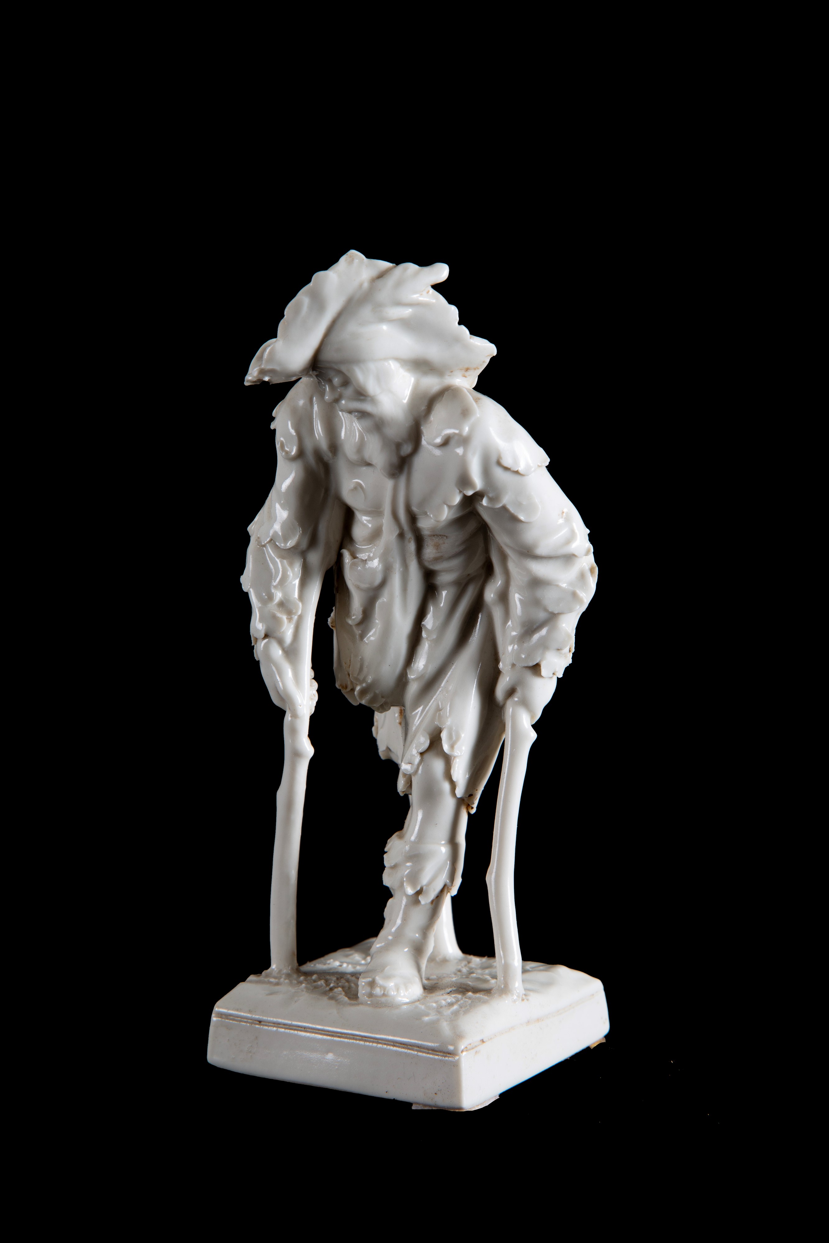 Scultura, Mendicante, porcellana bianca, Capodimonte