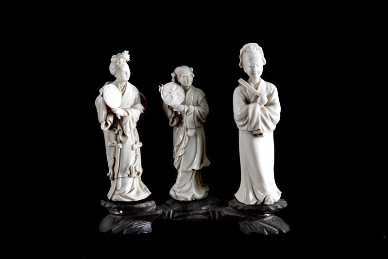 Trittico in porcellana “DIGNITARI”