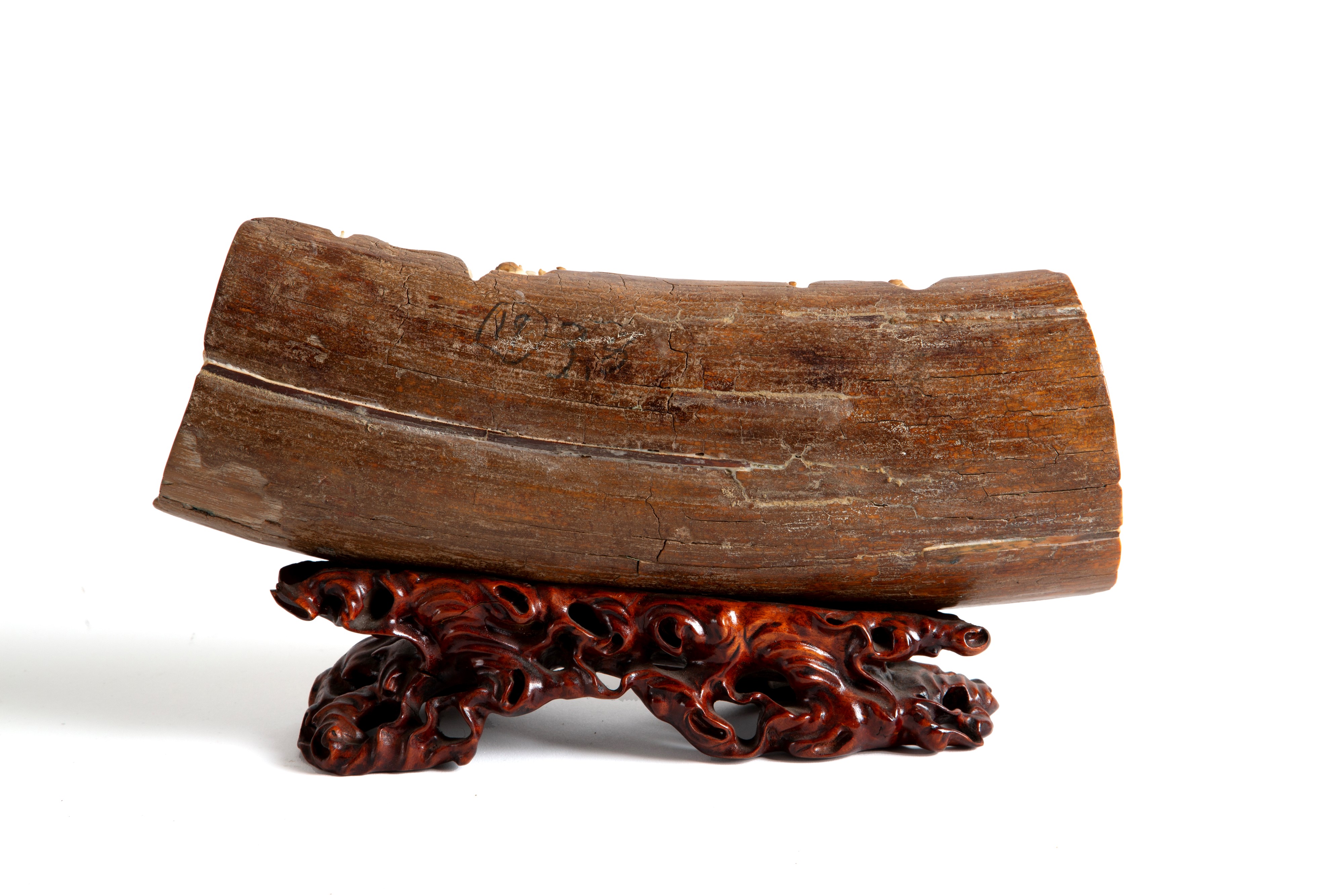 Scultura in dente di mammut "BUDDHA CON BAMBINI"