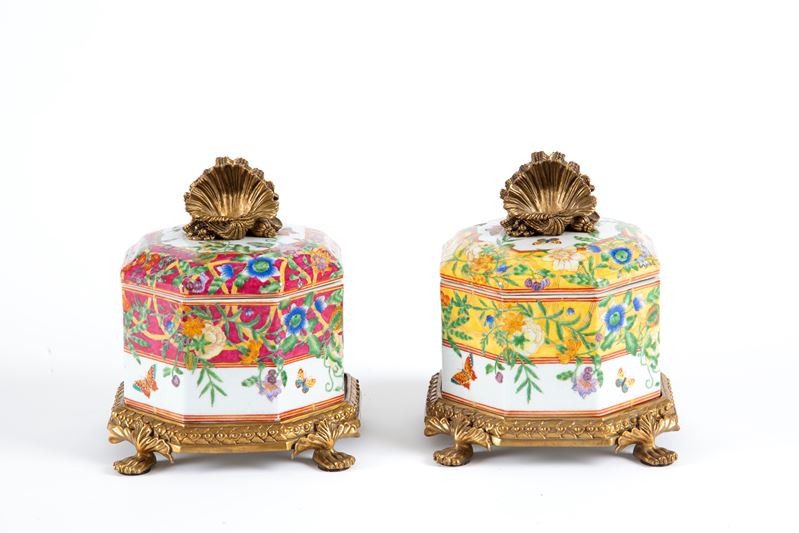 Scatole ottagonali con coperchio