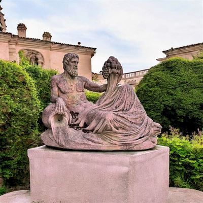 Scultura, Allegoria di un fiume in agglomerato di pietra