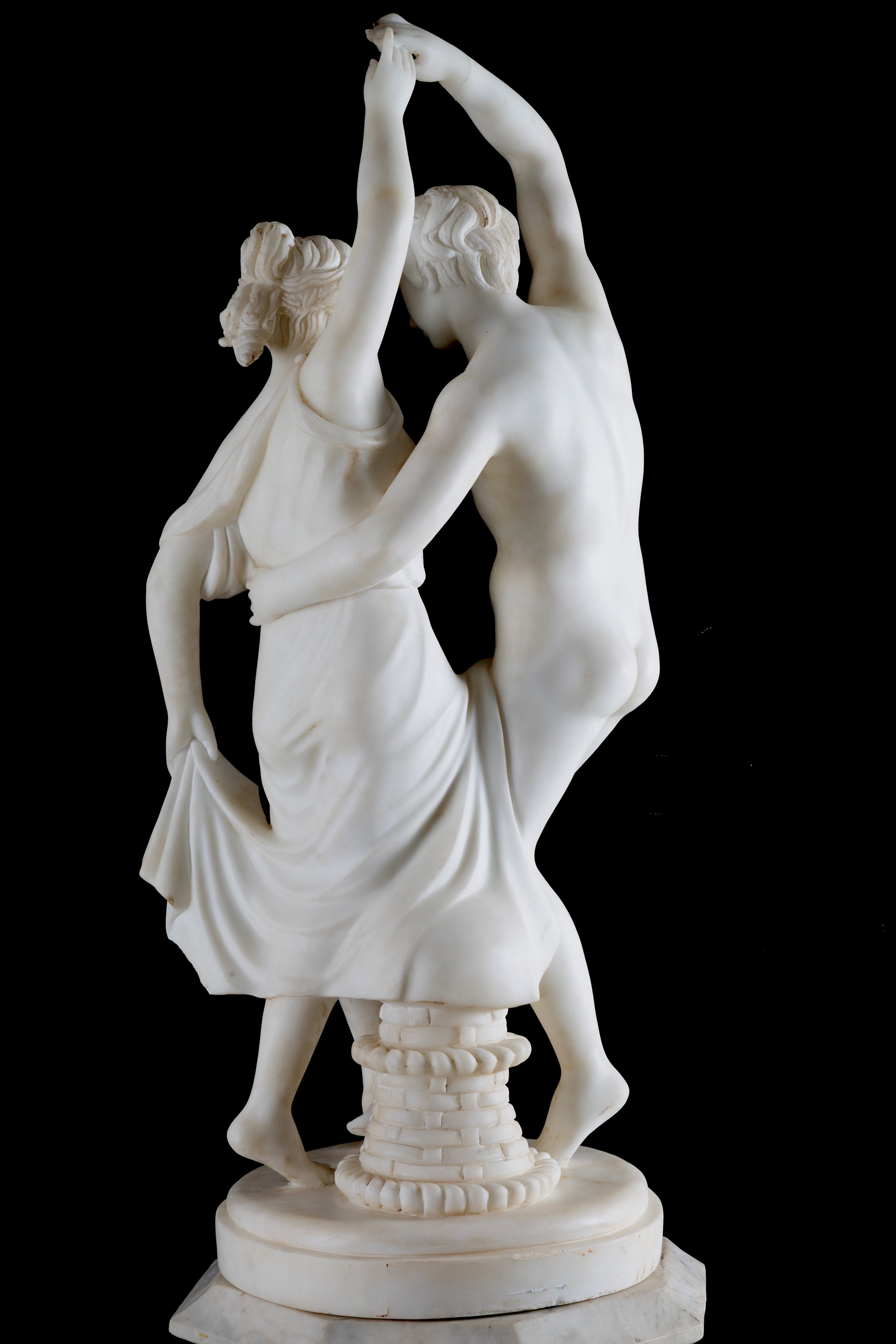 Scultura in marmo bianco di Carrara, Ballerini, XX secolo