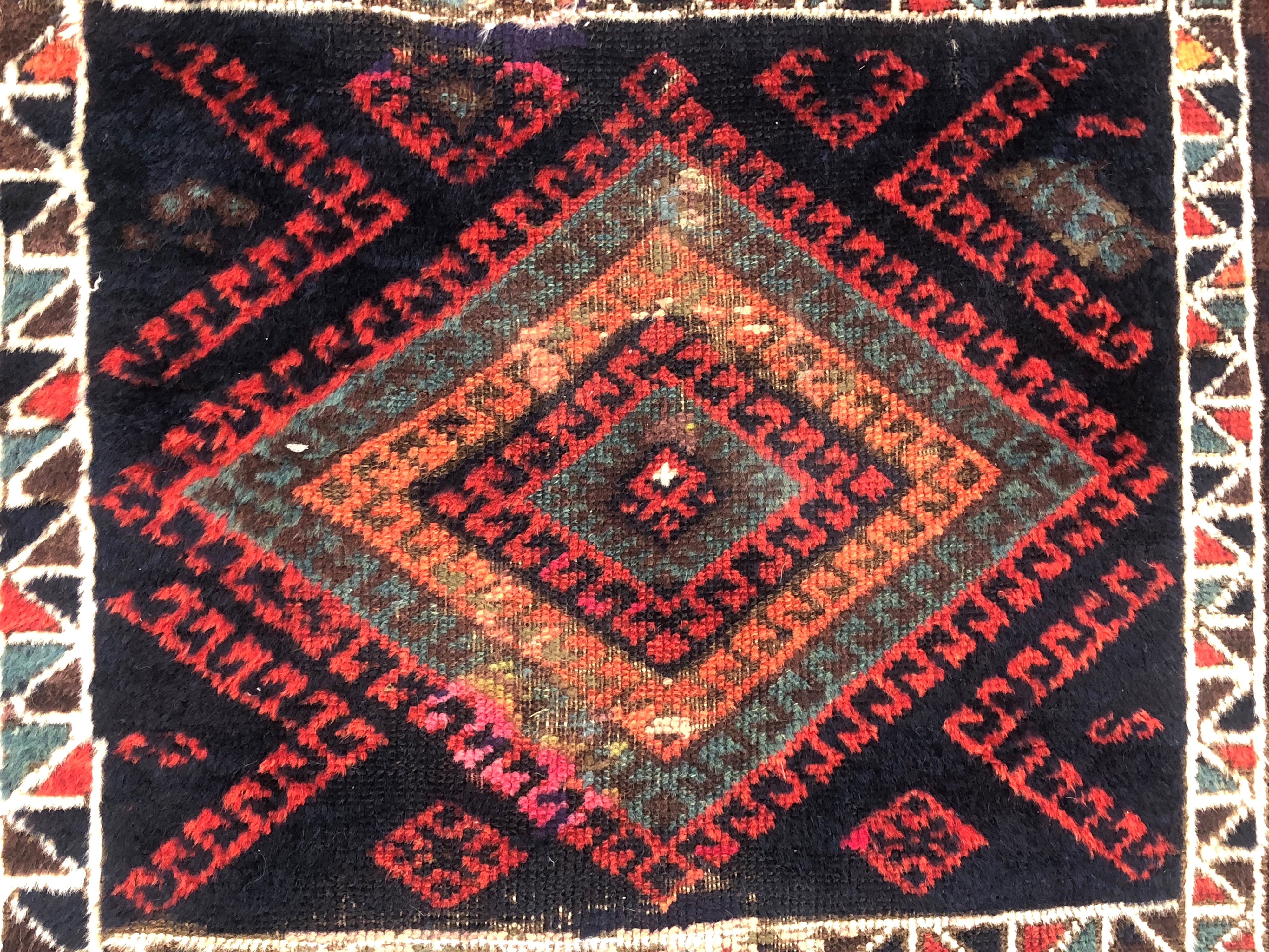 Tappeto Kurdo, Persia, fine XIX secolo, 250x85 cm